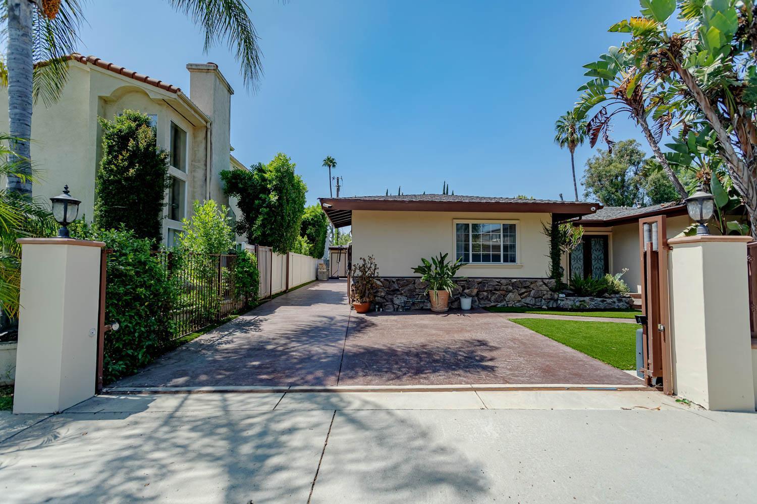 Cozy With Pool And Jacuzzi Minutes From Universal * Los Angeles